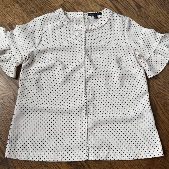 Banana Republic Polka Dot Top - Picture 1 of 9